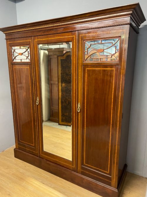 LATE C19TH INLAID MAHOGANY WARDROBE BY MAPLE AND CO LONDON - ADDITIONAL PHOTO 2
