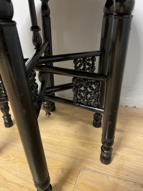 LATE C19TH GOOD QUALITY BRASS TOPPED BENARES TABLE - ADDITIONAL PHOTO 4