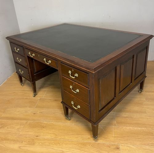 EDWARDIAN MAHOGANY PARTNERS DESK BY COOKES OF FINSBURY LONDON - ADDITIONAL PHOTO 2