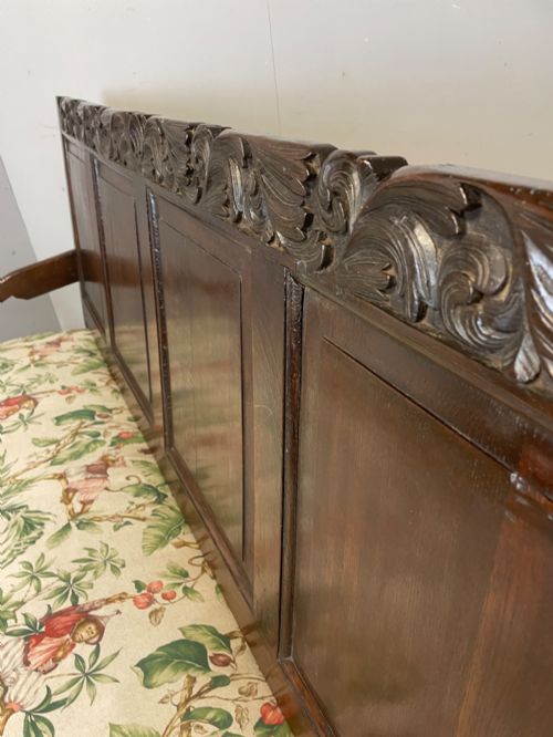GEORGIAN CARVED OAK FOUR PANEL SETTLE - ADDITIONAL PHOTO 9