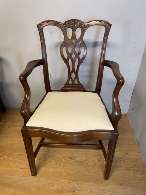 EDWARDIAN SET OF EIGHT SOLID MAHOGANY CHIPPENDALE STYLE DINING CHAIRS - ADDITIONAL PHOTO 5