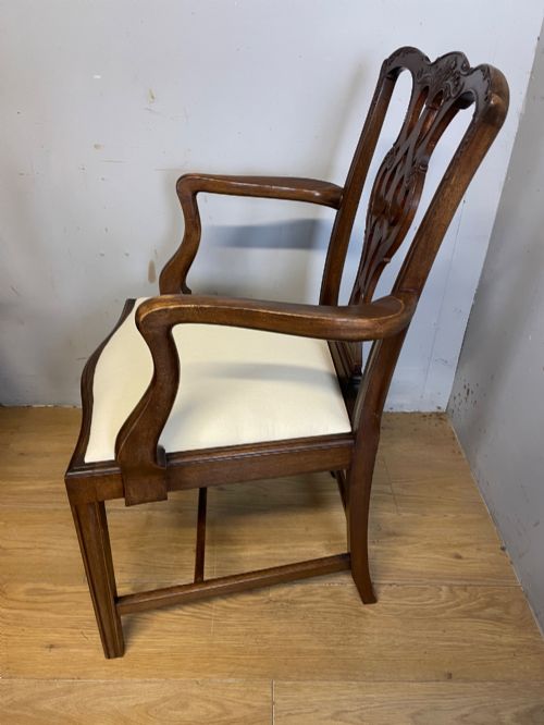 EDWARDIAN SET OF EIGHT SOLID MAHOGANY CHIPPENDALE STYLE DINING CHAIRS - ADDITIONAL PHOTO 6
