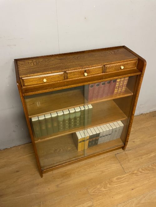 ART DECO GOLDEN OAK FREESTANDING BOOKCASE - ADDITIONAL PHOTO 1