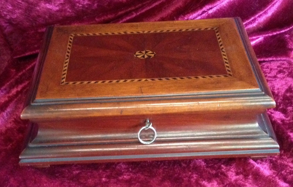Antique prisoner of War inlaid box 1915