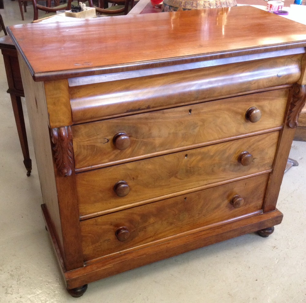 Antique mahogany Scottish chest of drawers in original condition circa 1870