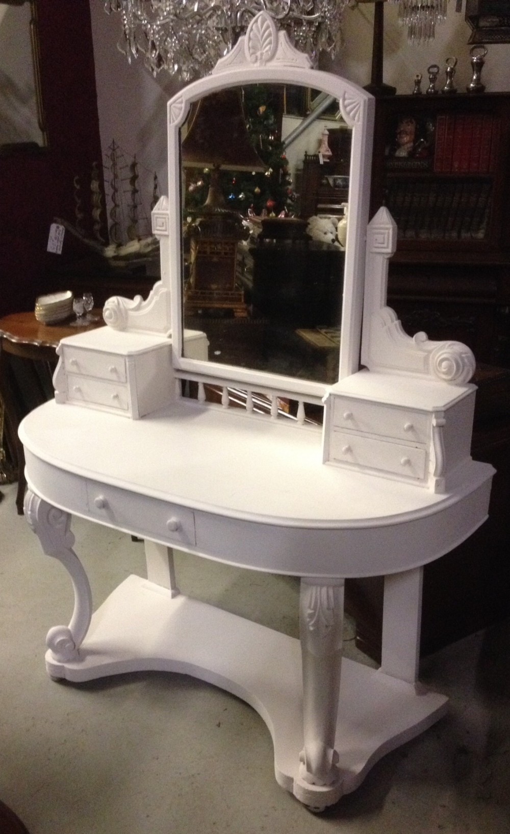 Victorian painted duchesse dressing table