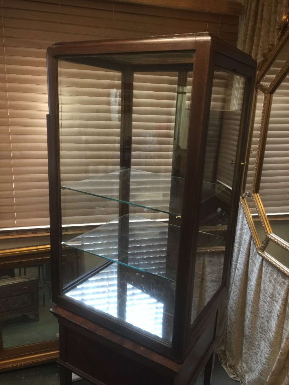 Mahogany Art Deco counter top display cabinet circa 1920