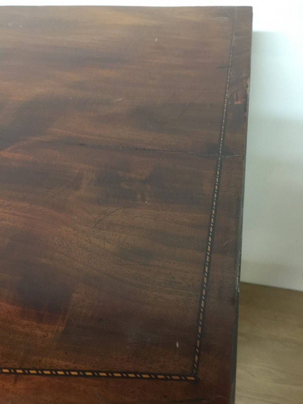 Late Georgian flame mahogany bow front chest of drawers  View VIII