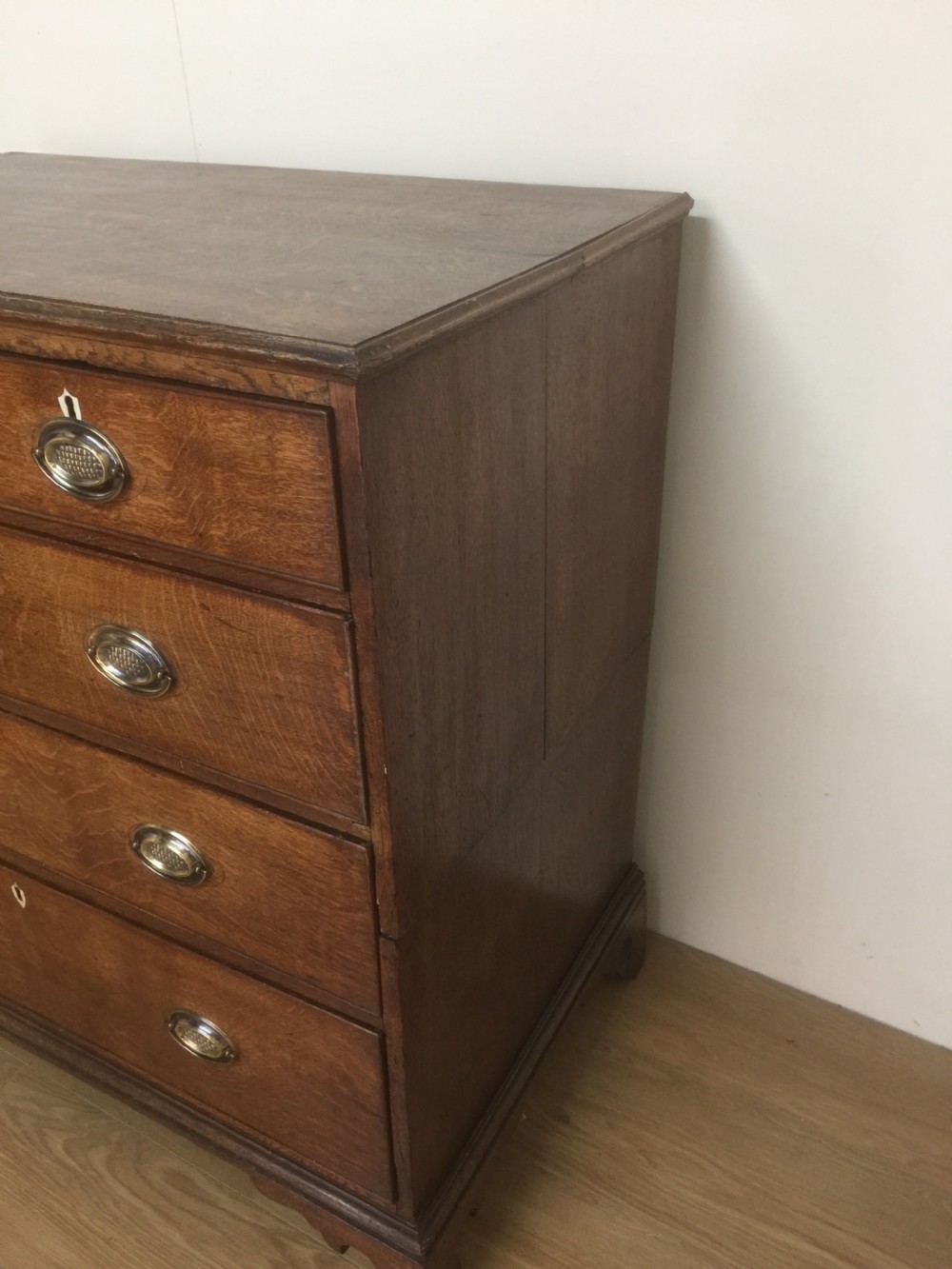 Georgian Oak four height chest of drawers circa 1780 View III