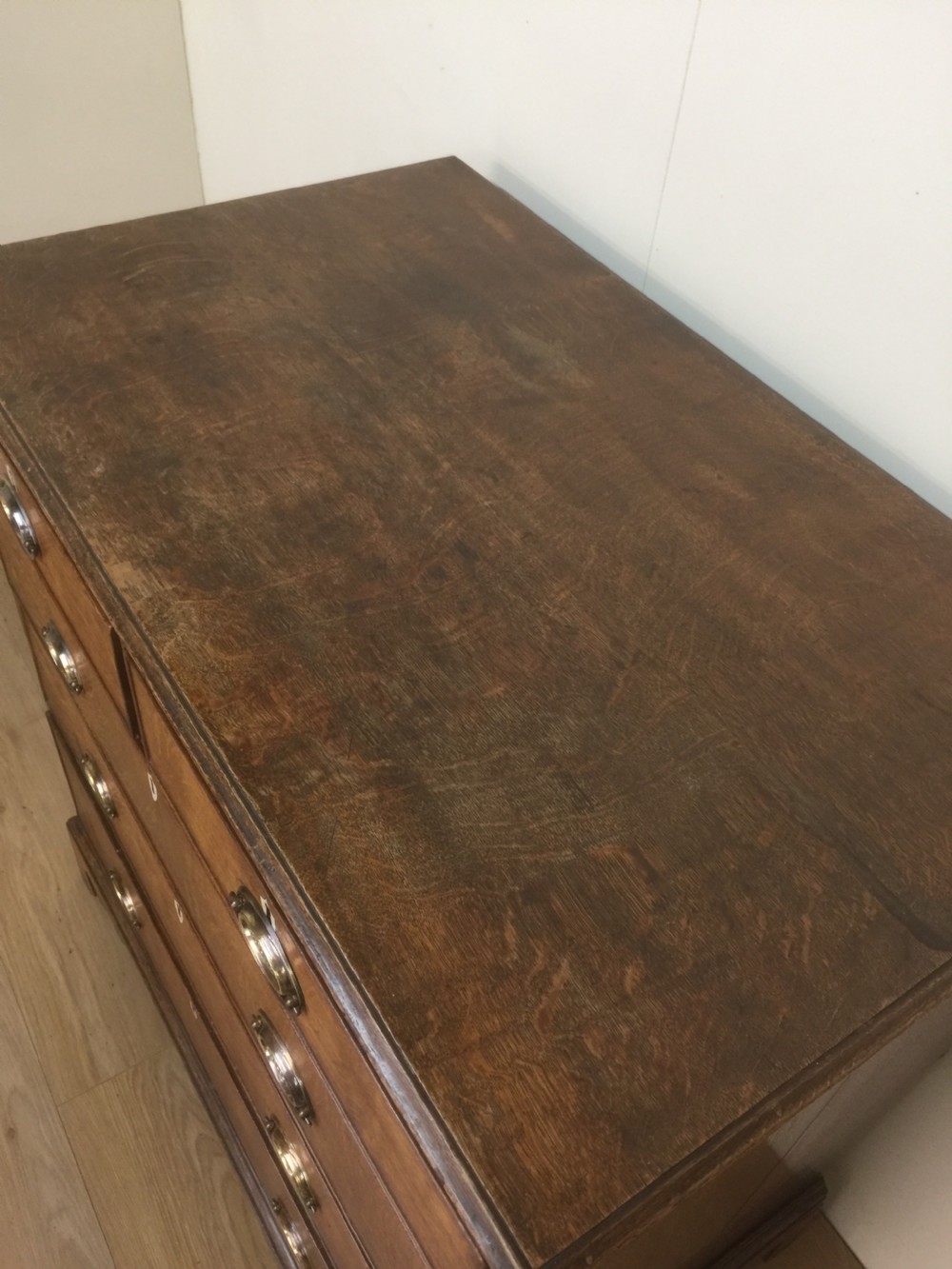 Georgian Oak four height chest of drawers circa 1780 View IV