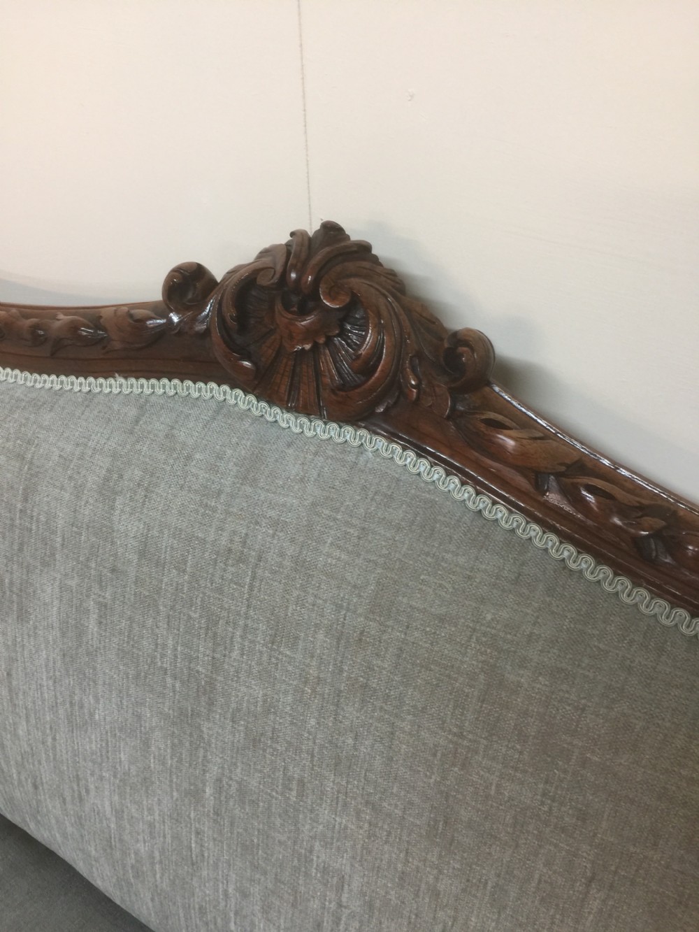 Nineteenth century carved rosewood Sofa on cabriole legs  View III