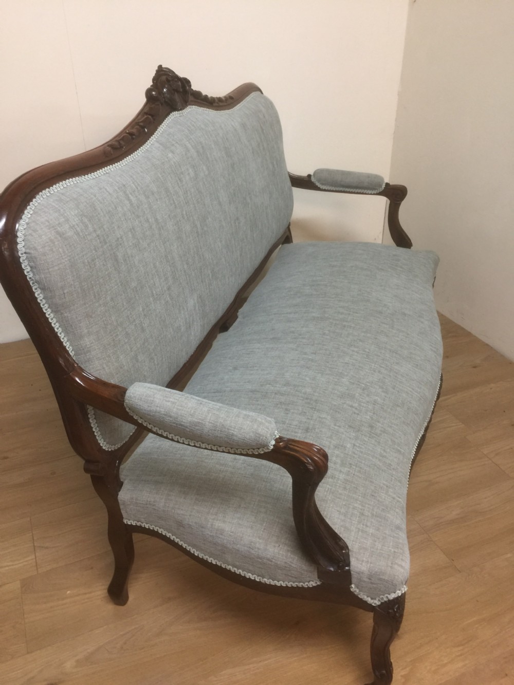 Nineteenth century carved rosewood Sofa on cabriole legs  View VI