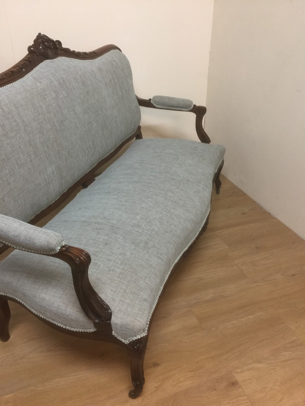 Nineteenth century carved rosewood Sofa on cabriole legs  View VII