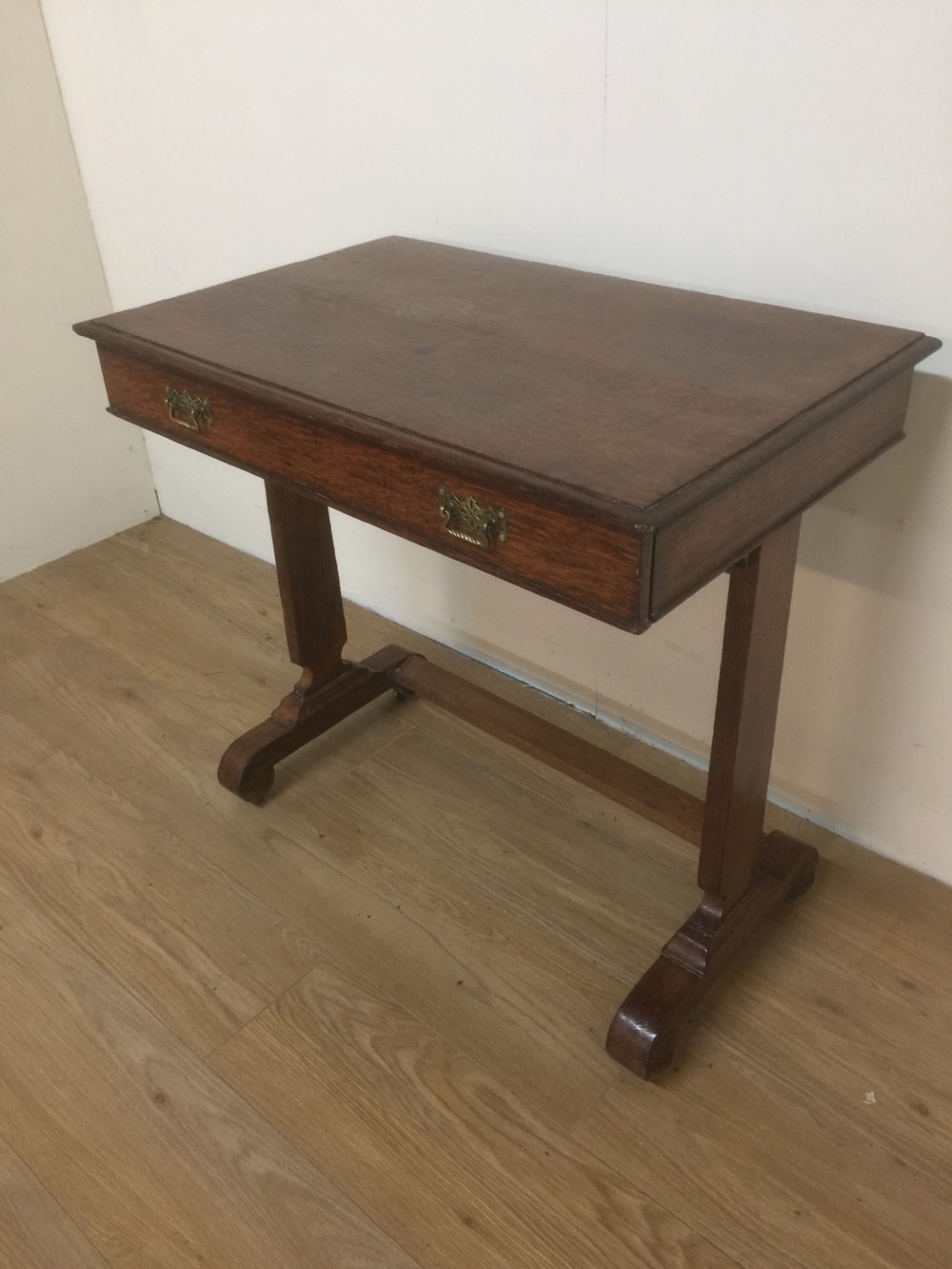 Nineteenth century golden oak sidetable -single drawer View III