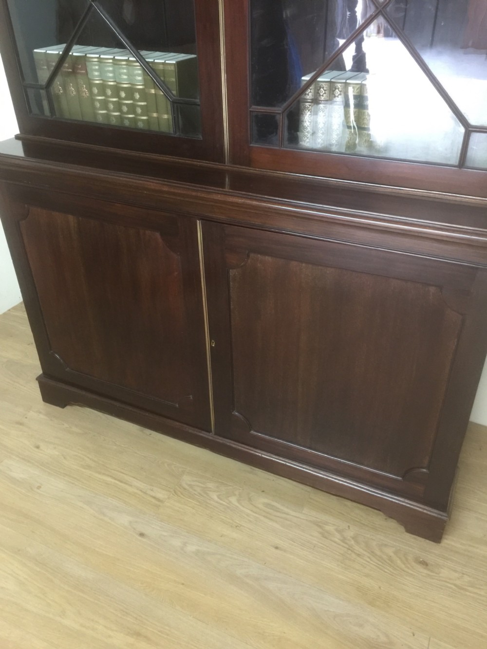 Mahogany nineteenth century library bookcase  View IV