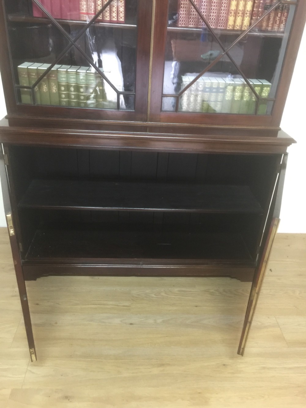 Mahogany nineteenth century library bookcase  View VIII
