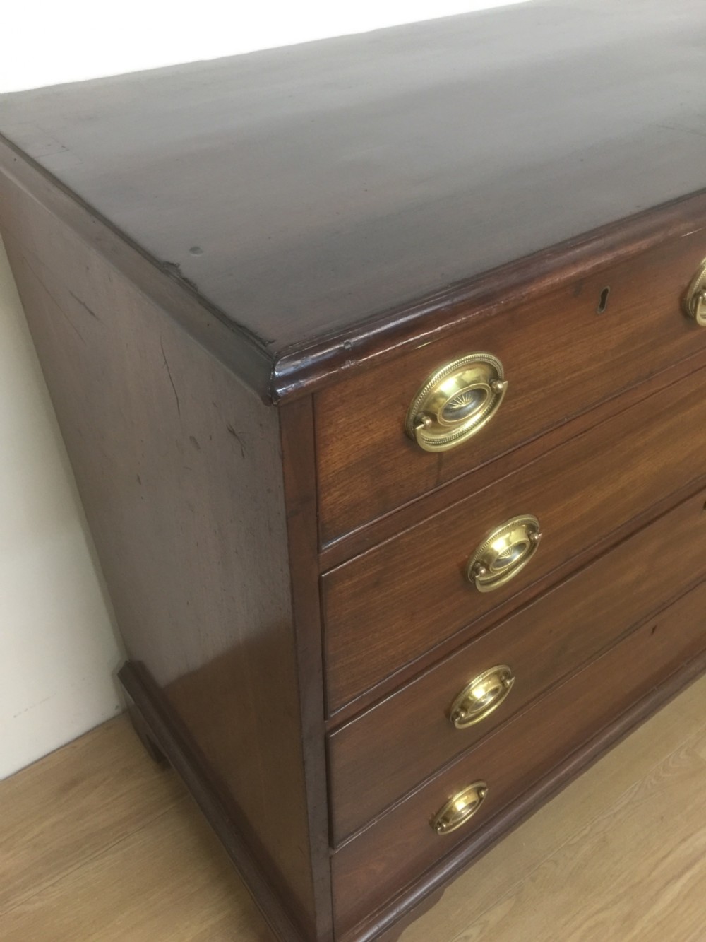 Georgian Mahogany chest of drawers circa 1780  View VII