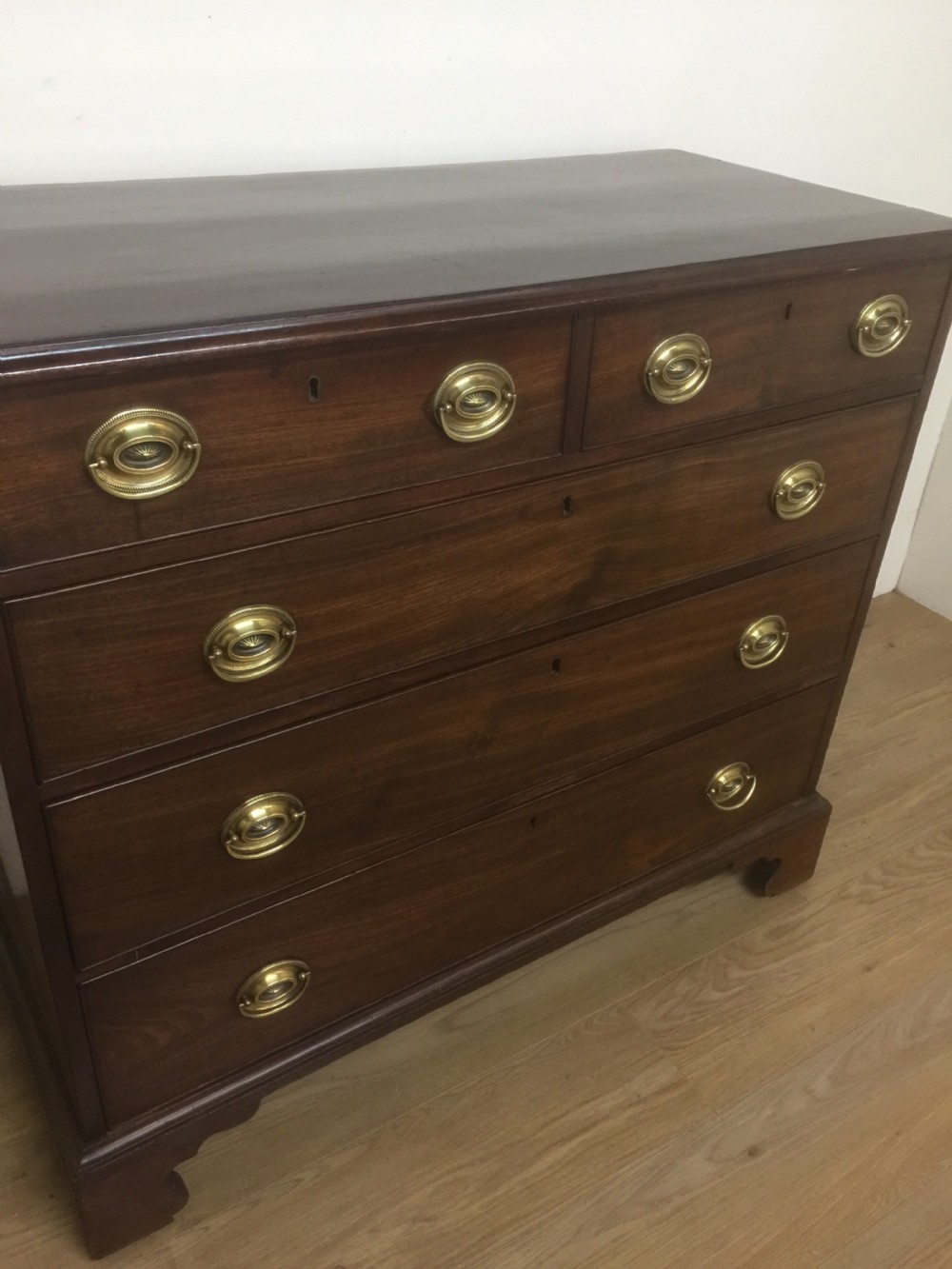 Georgian Mahogany chest of drawers circa 1780  View XIII