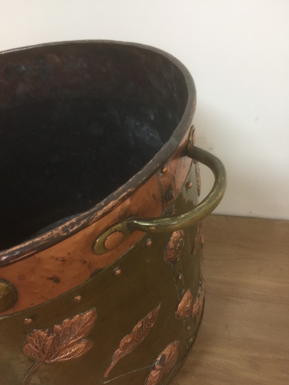 Arts and Crafts Scottish copper and brass log bin  View VII