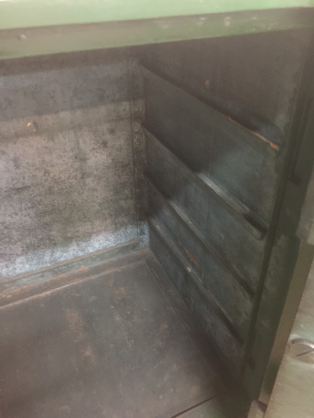 Edwardian safe fully restored two keys  View VI