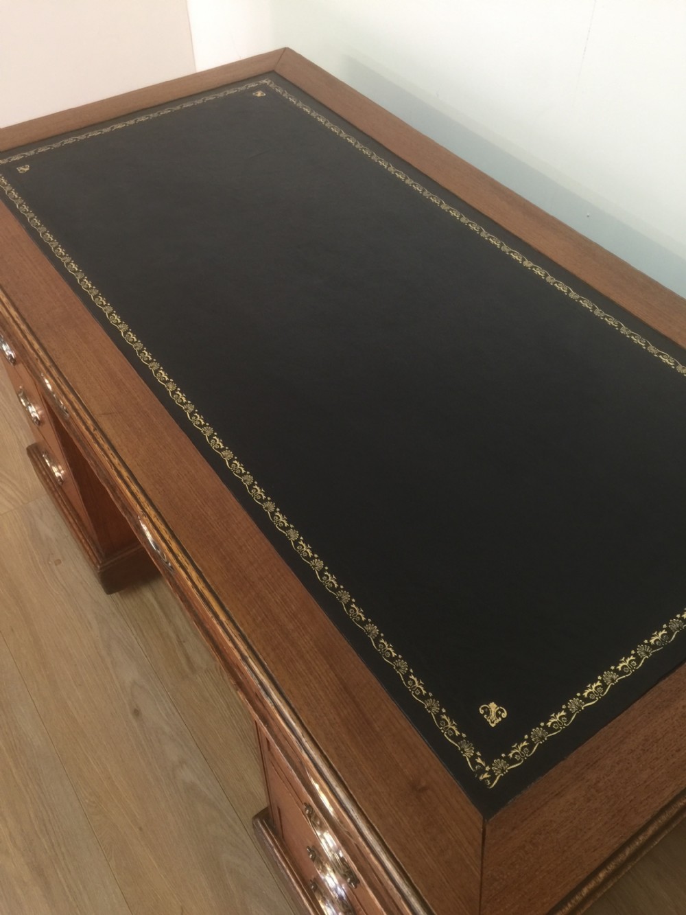 Edwardian golden oak twin Pedestal desk with tooled leather top View VI