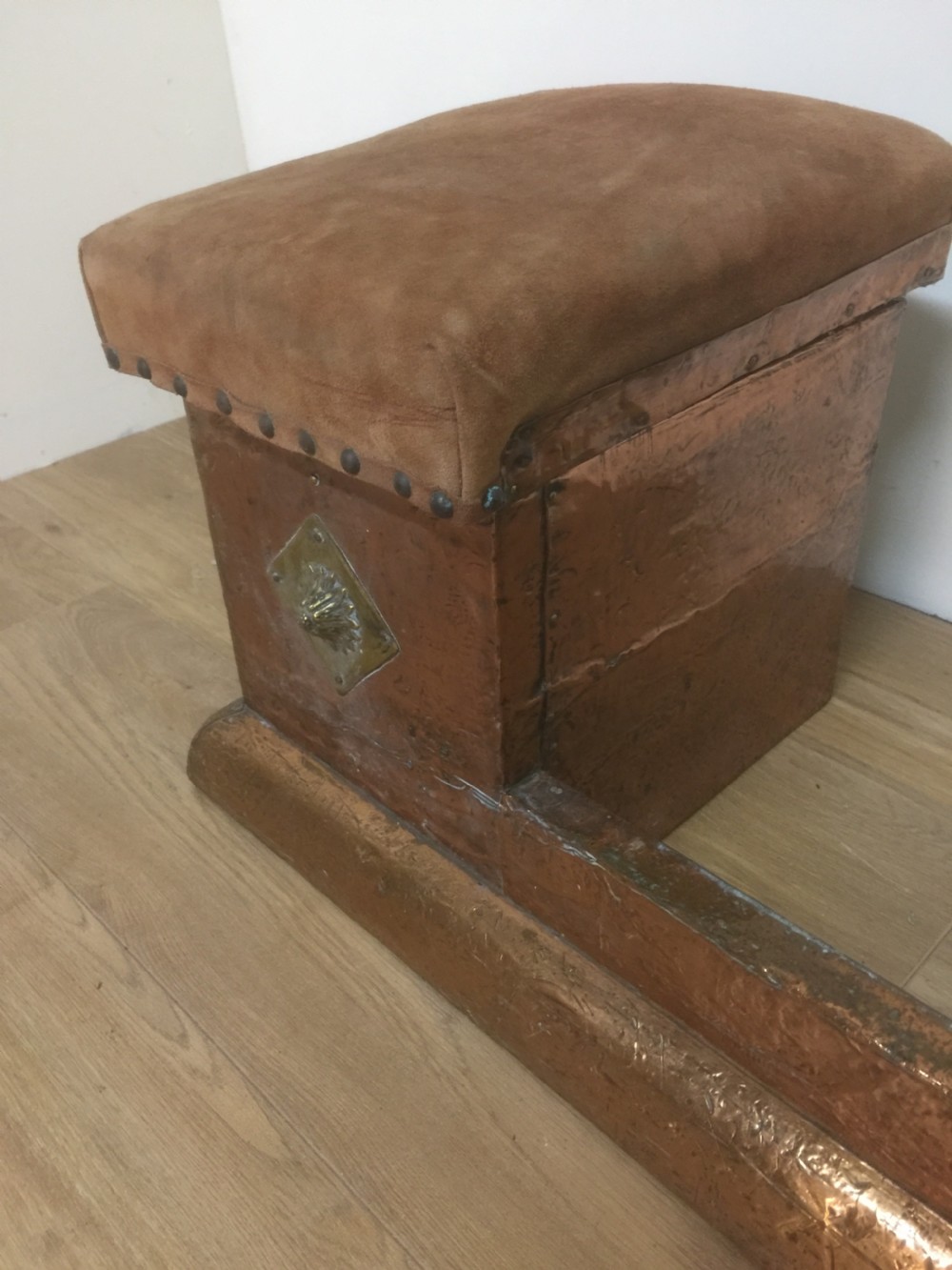 Arts and Crafts copper and brass fender  View IV