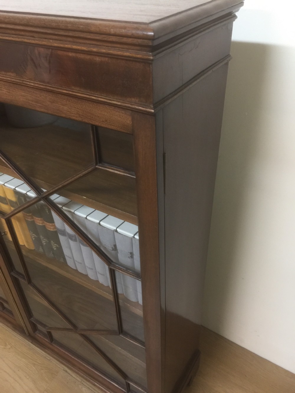 Edwardian mahogany astragal glazed three door bookcase  View VII