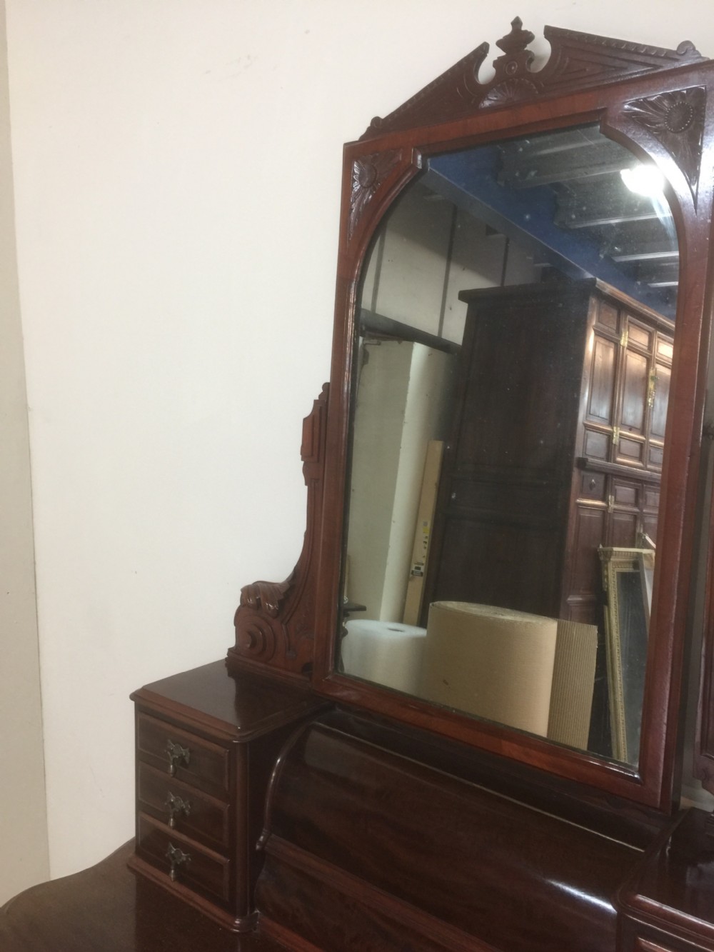 Victorian mahogany duchesse dressing table View V