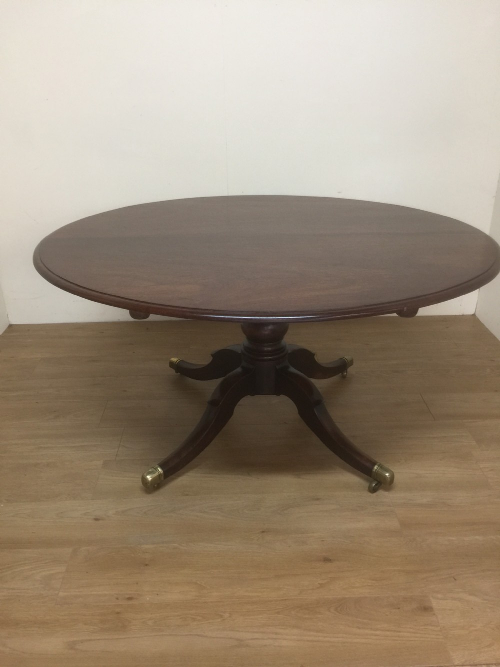 Nineteenth century Mahogany six Seater dining table 