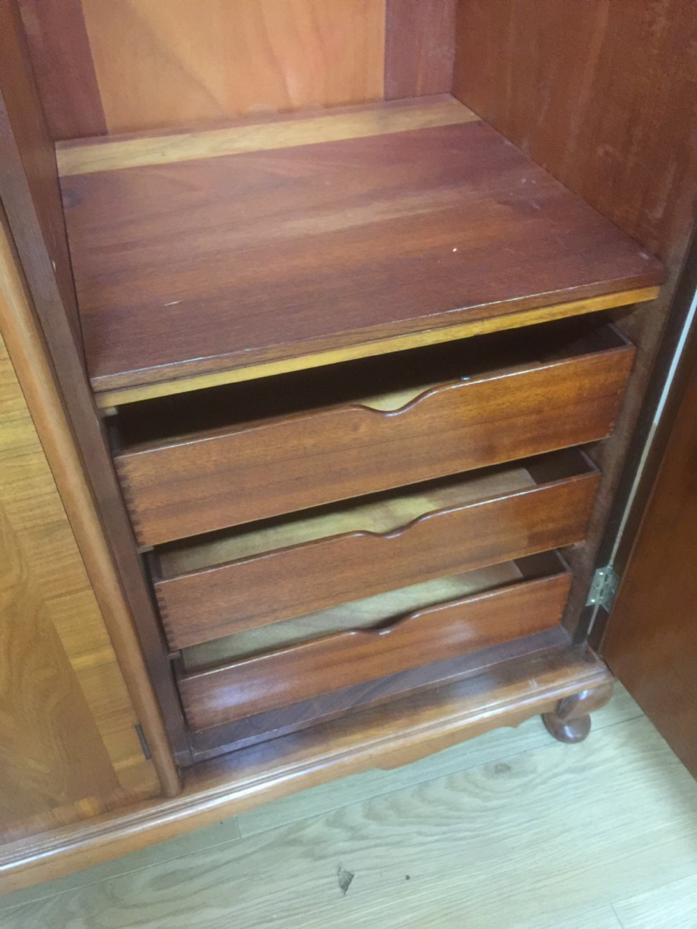 Art Deco three door burr walnut wardrobe  View IX