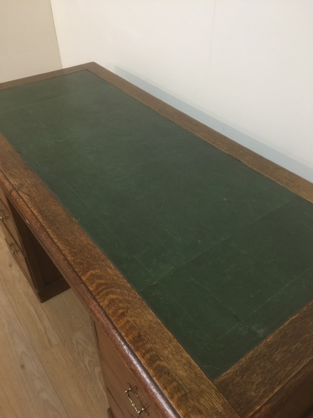 Edwardian Oak twin Pedestal desk circa 1900 View IV