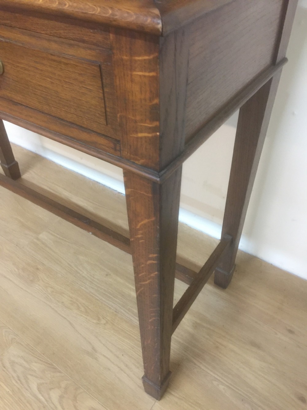 Edwardian golden oak model cabinet View IX