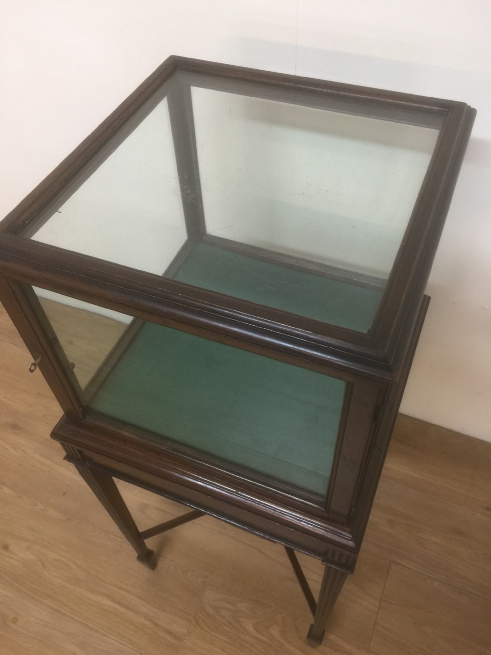 Victorian Mahogany lockable bijouterie Cabinet  View III