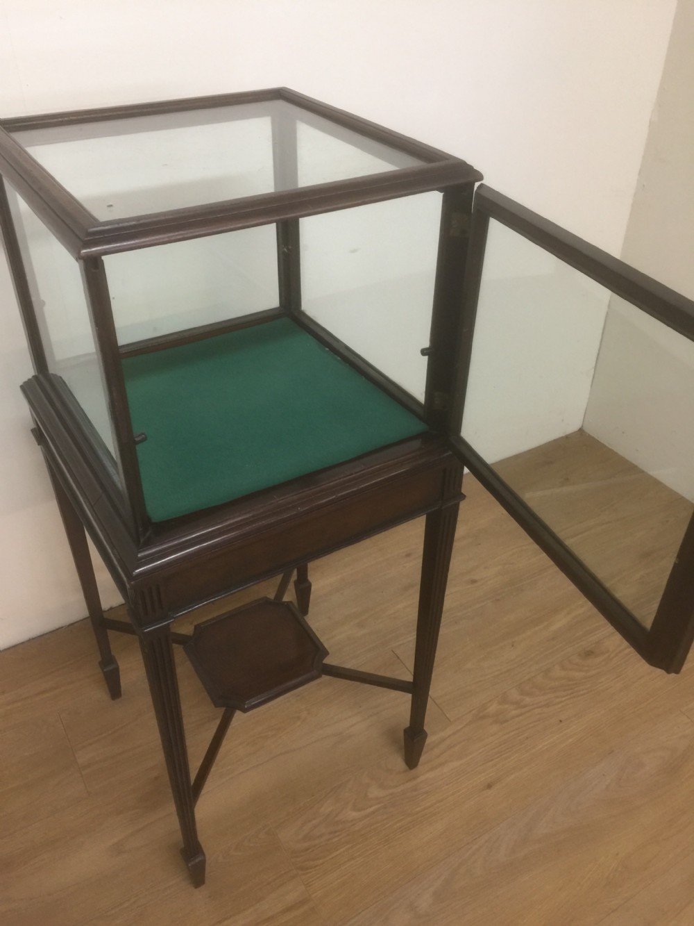 Victorian Mahogany lockable bijouterie Cabinet  View IX