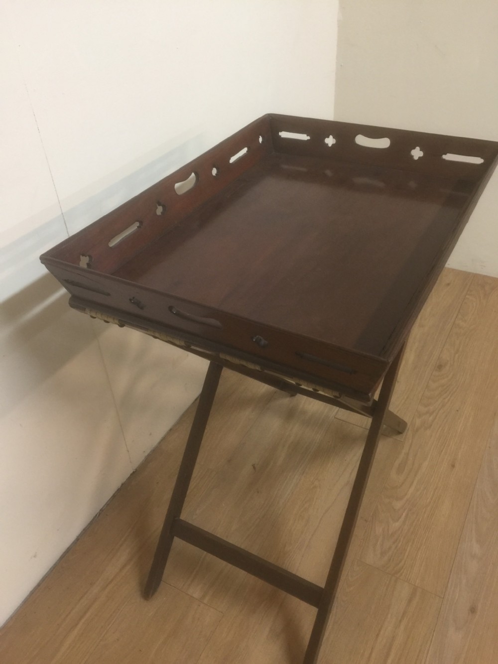 Georgian Mahogany Butler’s tray on stand  View III
