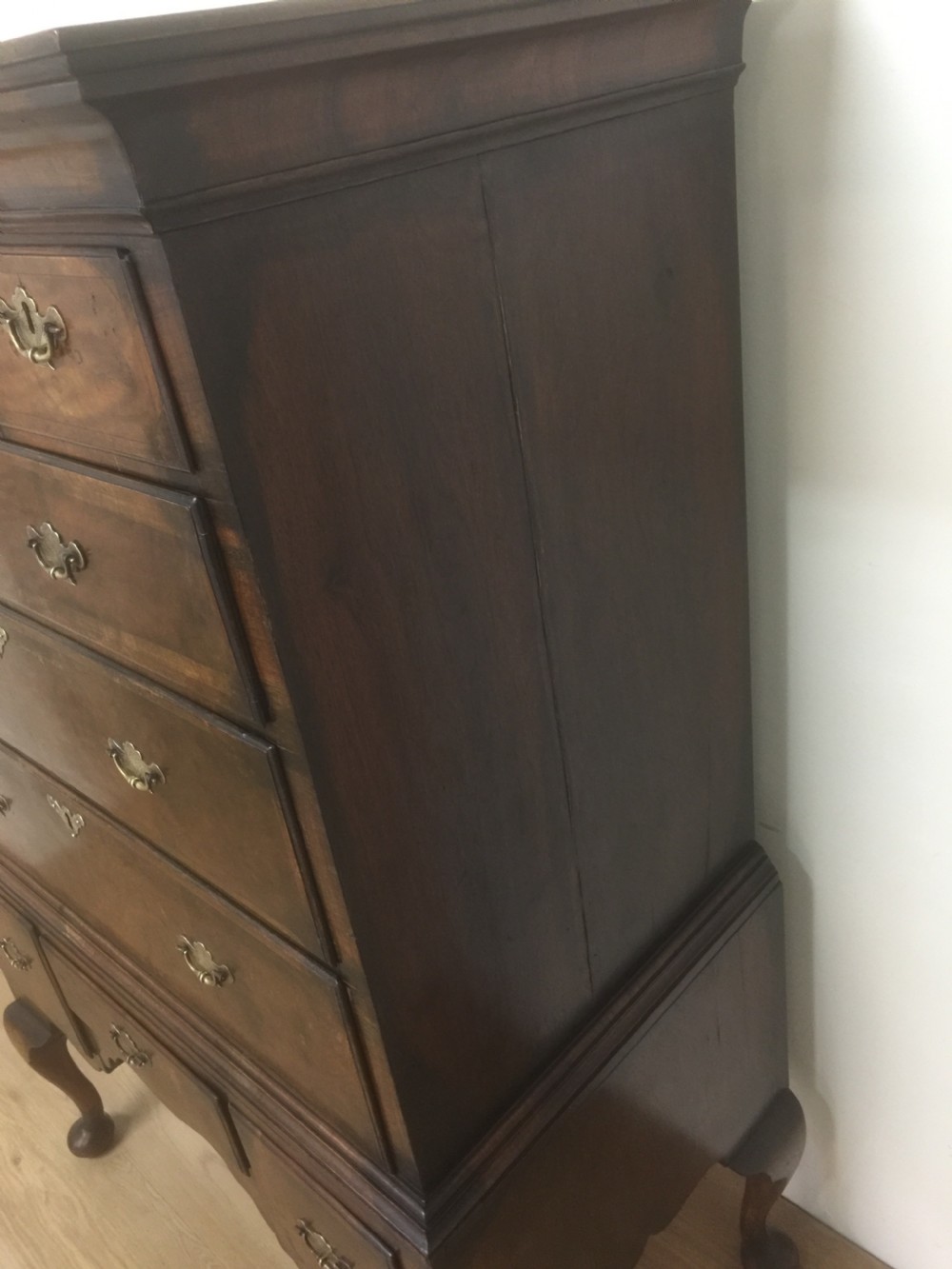 Georgian walnut chest on stand circa 1750 View VII