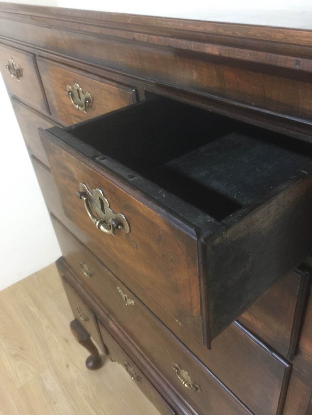 Georgian walnut chest on stand circa 1750 View VIII