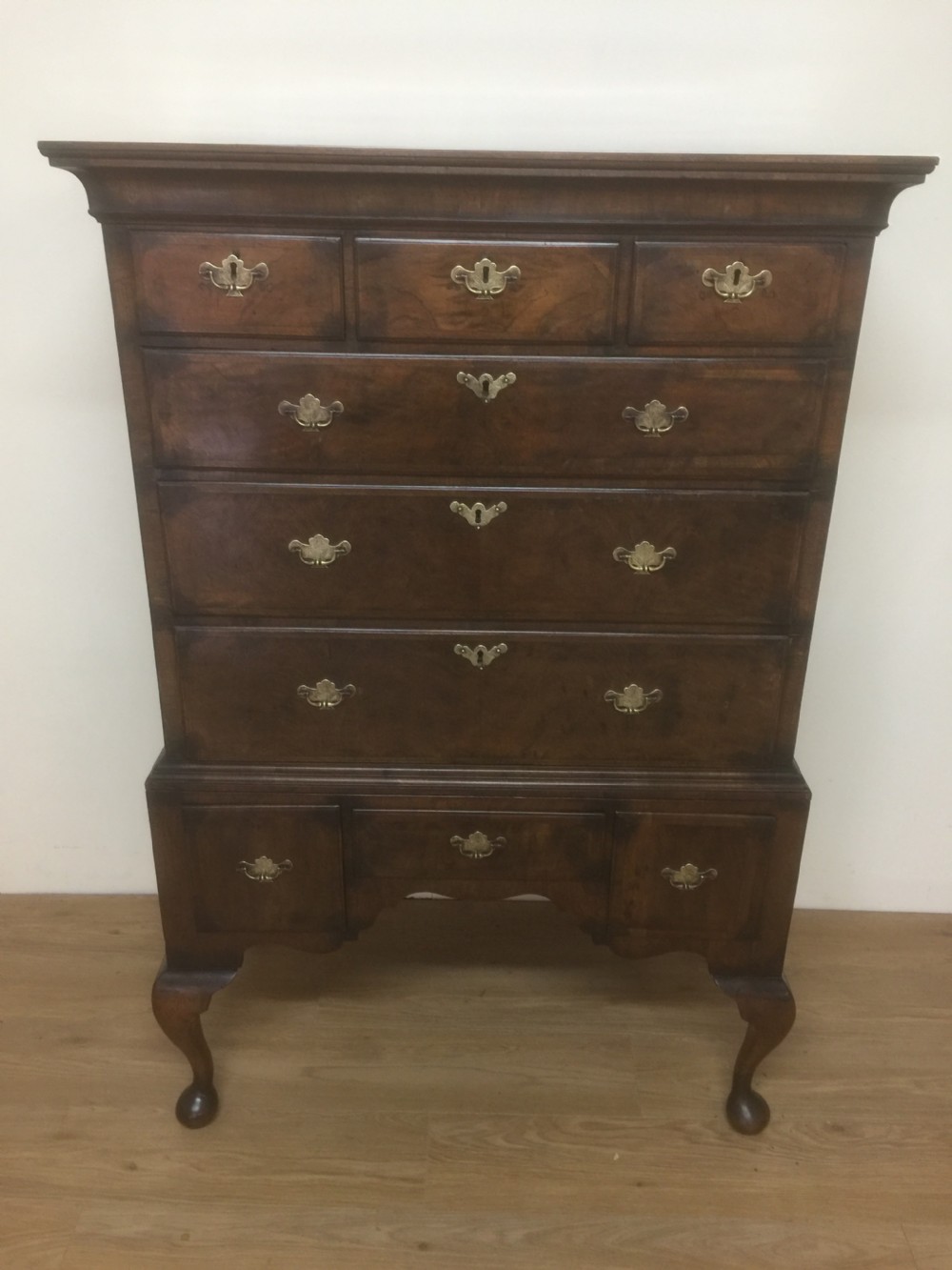 Georgian walnut chest on stand circa 1750 View XI