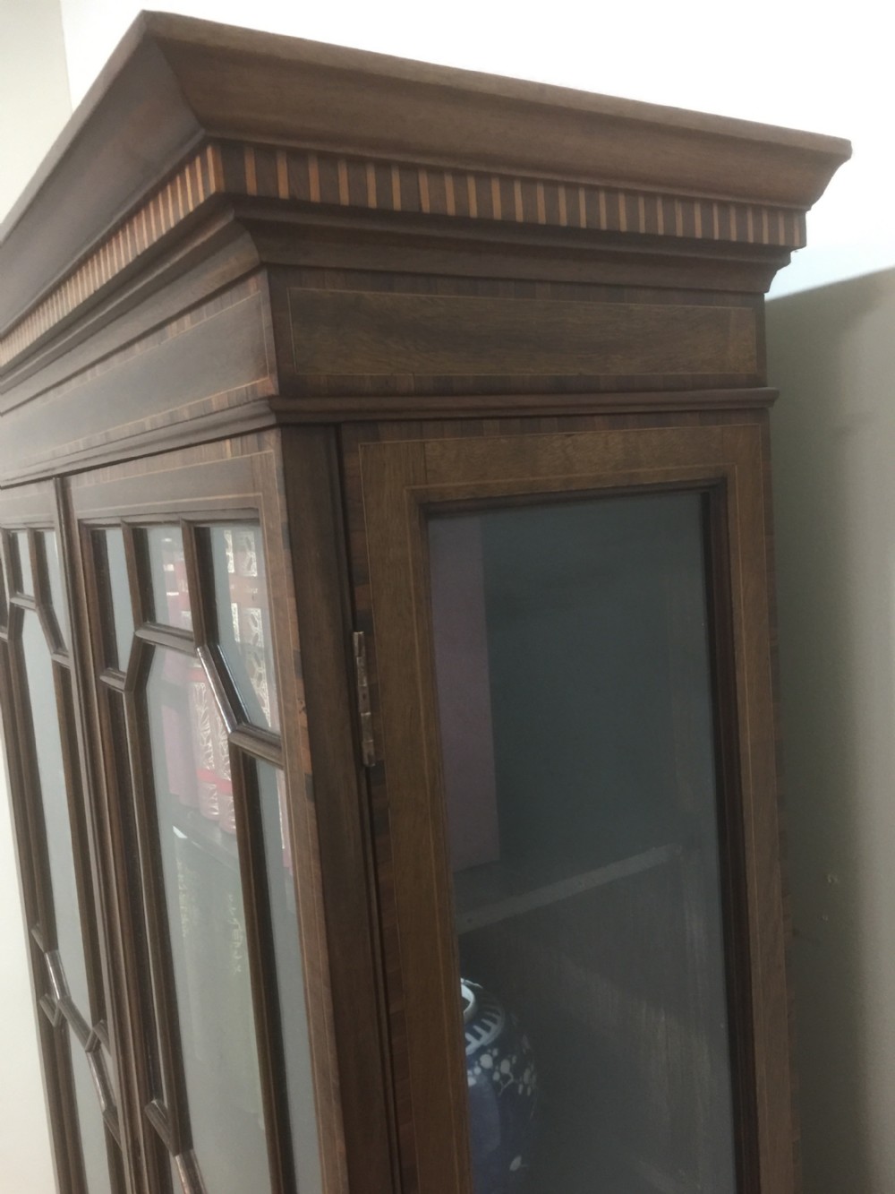 Edwardian Sheraton revival inlaid mahogany Bookcase Over Cupboard by Jewell of London  View IV