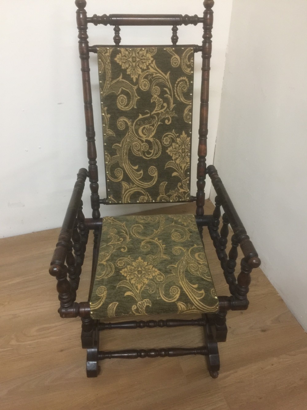 Nineteenth century American rocking chair View XI