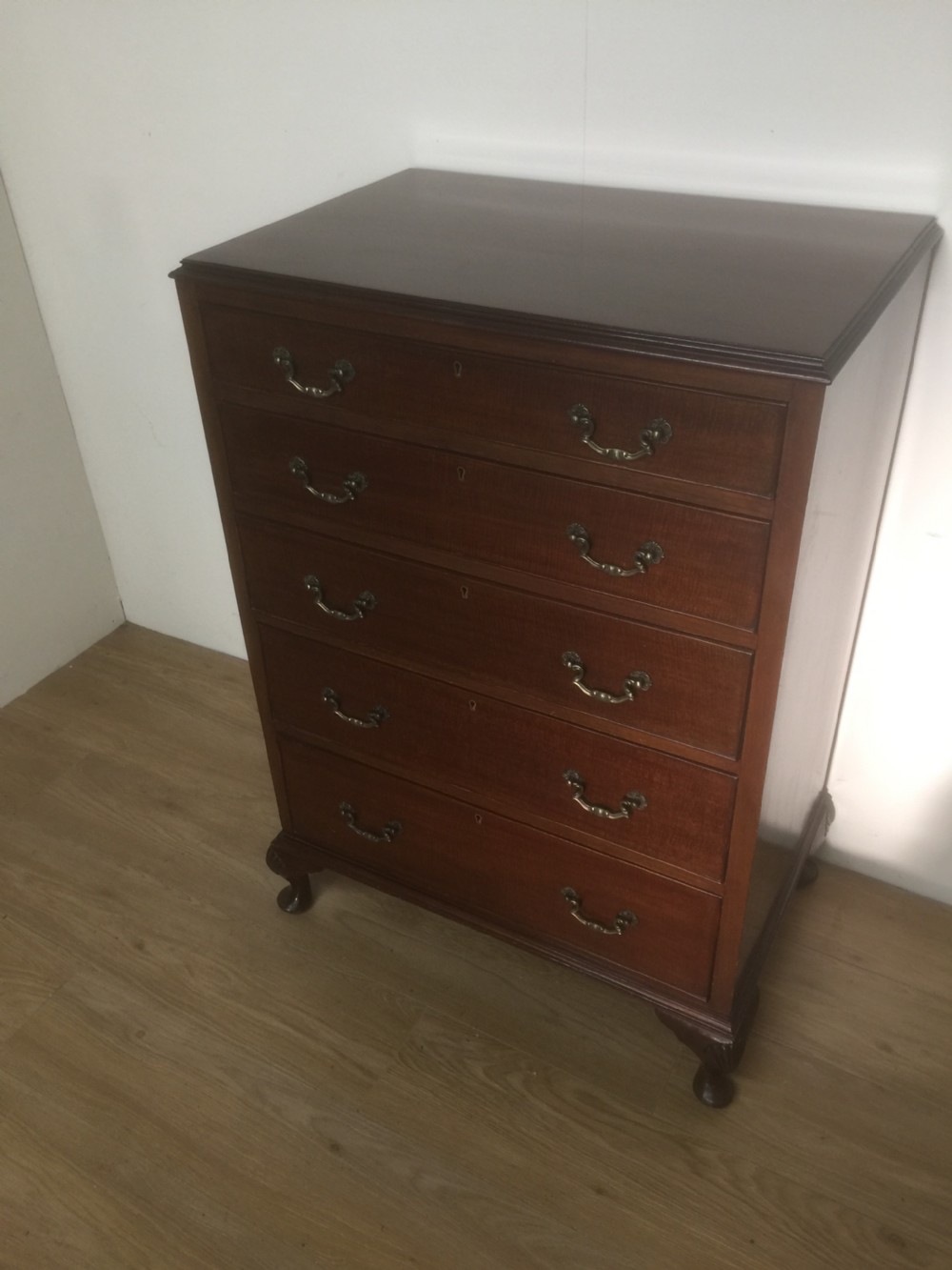 Five height Mahogany chest of drawers circa 1920 View VII
