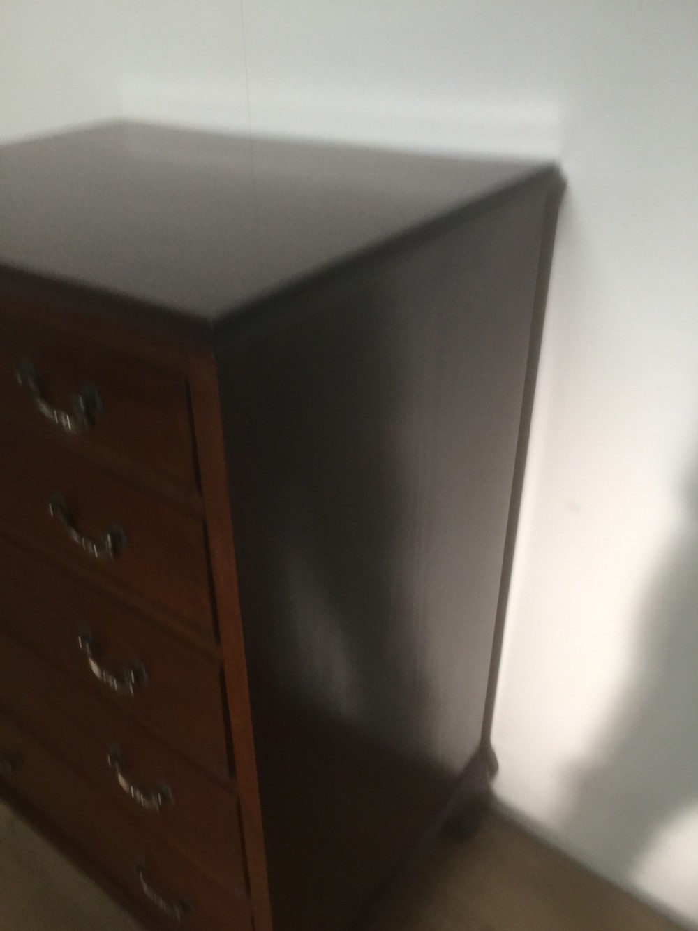 Five height Mahogany chest of drawers circa 1920 View IX