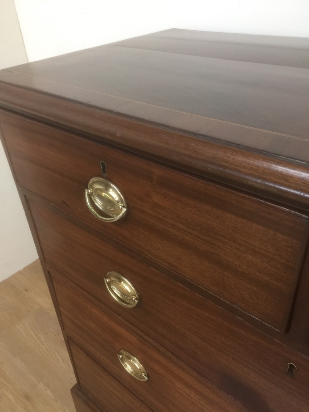 Georgian Mahogany four height chest of drawers  View V