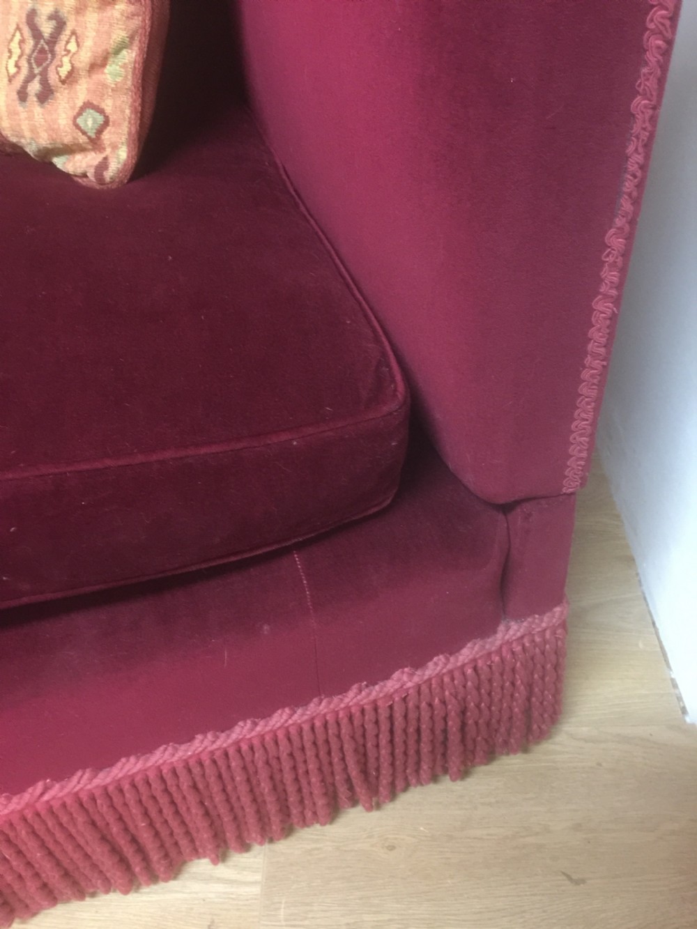Nineteenth century country house Knole Sofa  View III