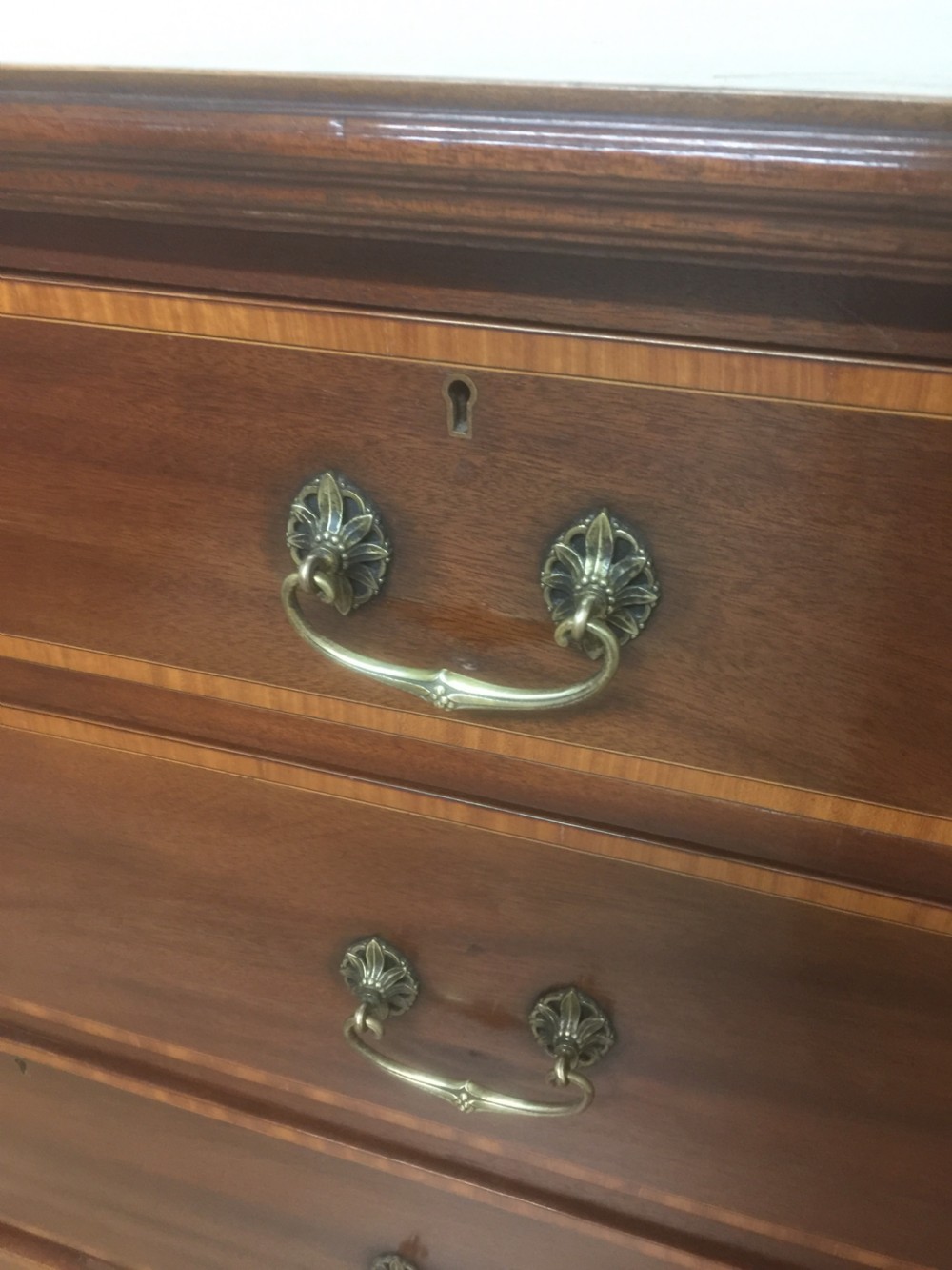 Inlaid mahogany Sheraton revival chest of drawers  View II