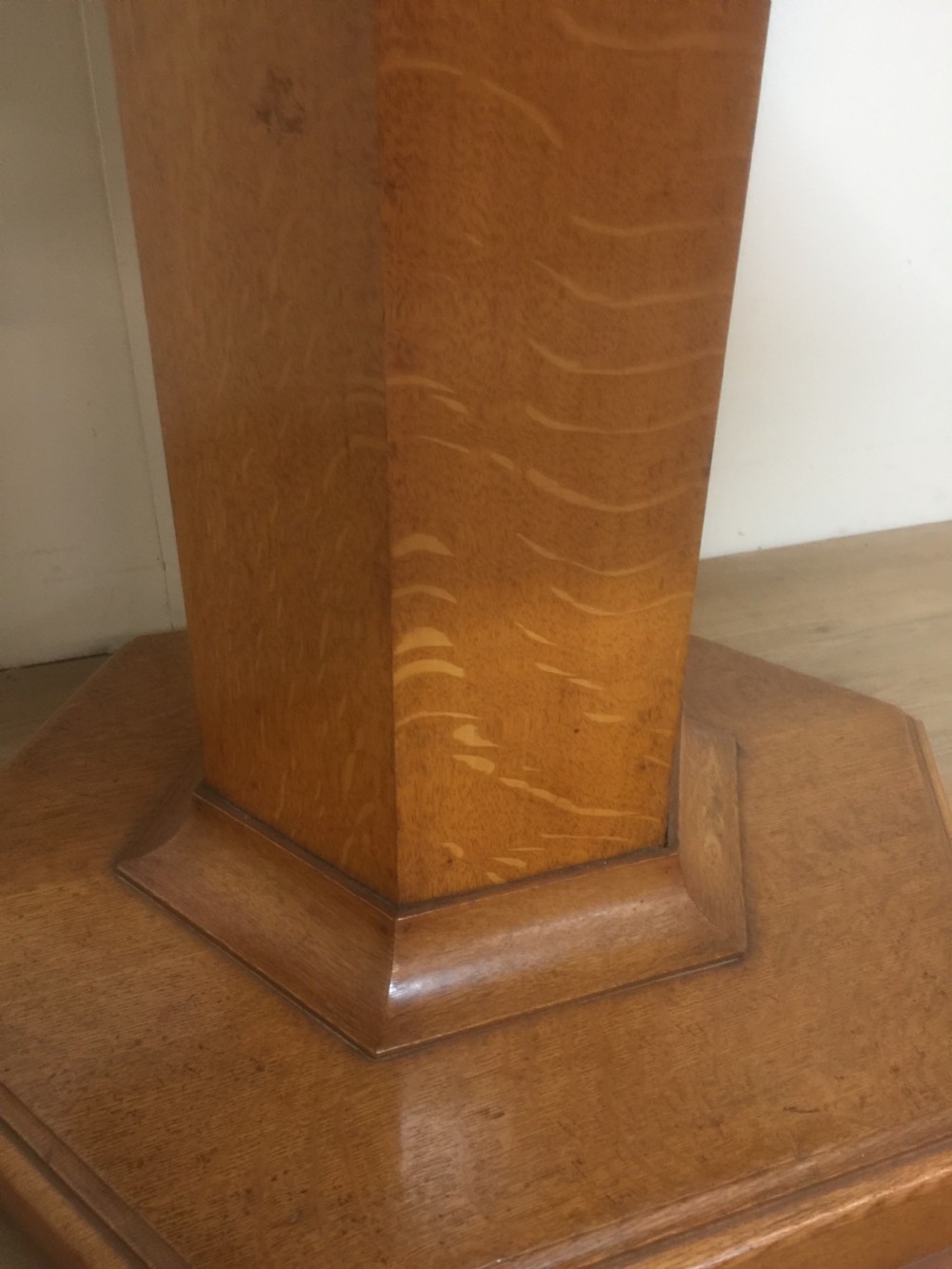 Nineteenth century Golden oak centre table View VII