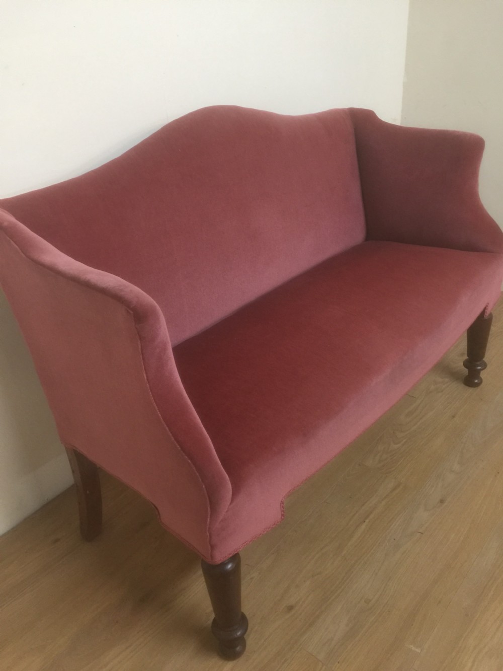 Small early Victorian sofa on turned mahogany legs  View IV