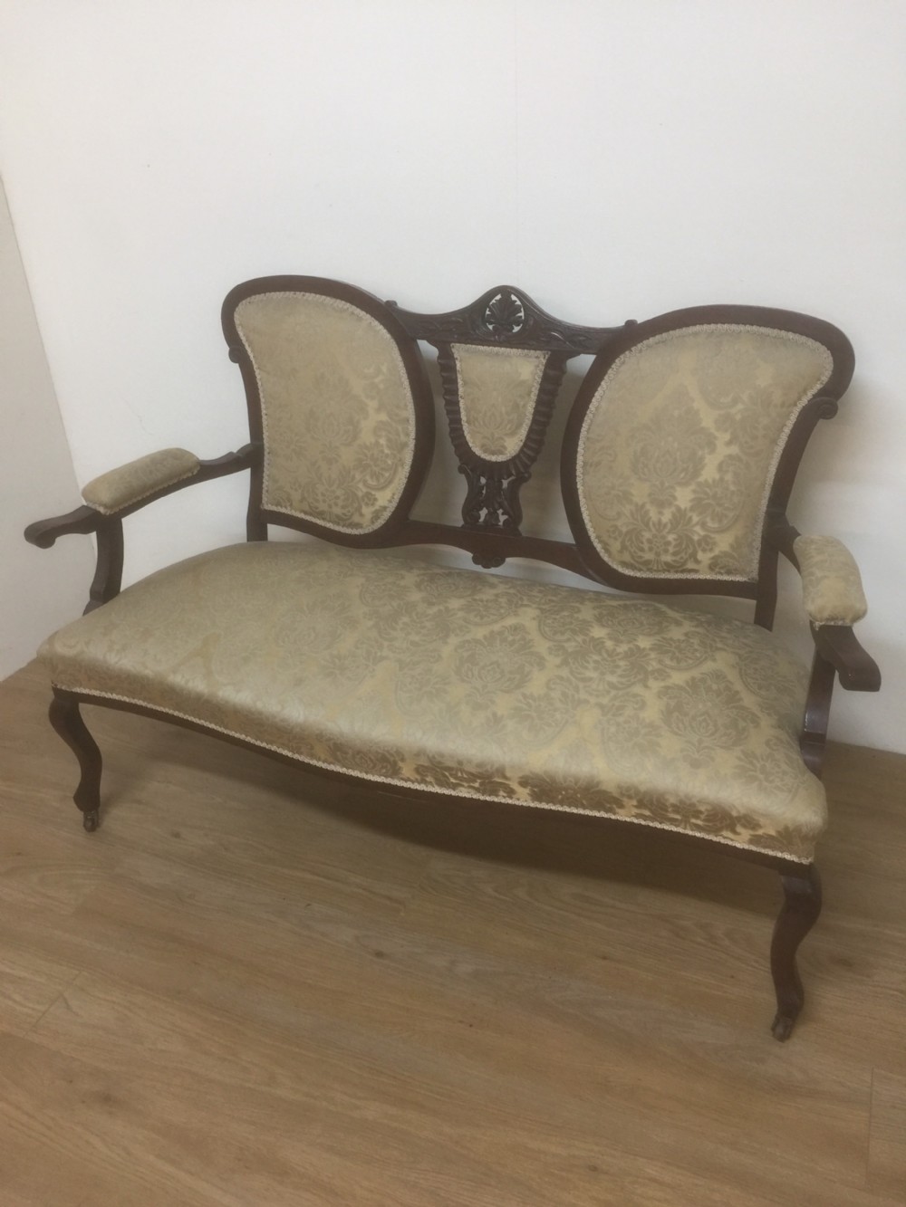 Victorian carved mahogany settee circa 1880