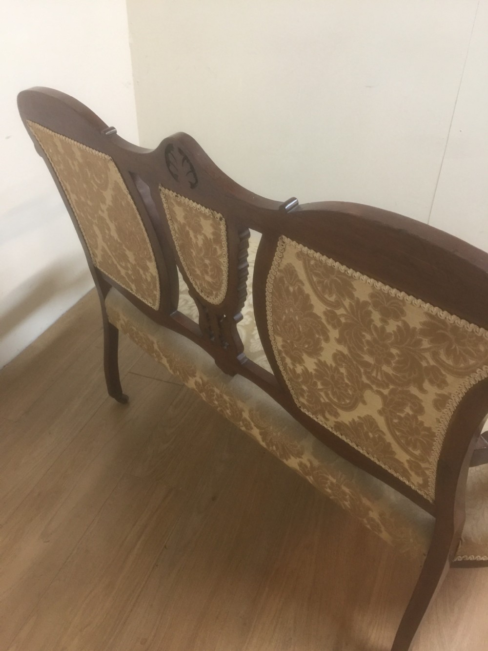 Victorian carved mahogany settee circa 1880 View VIII