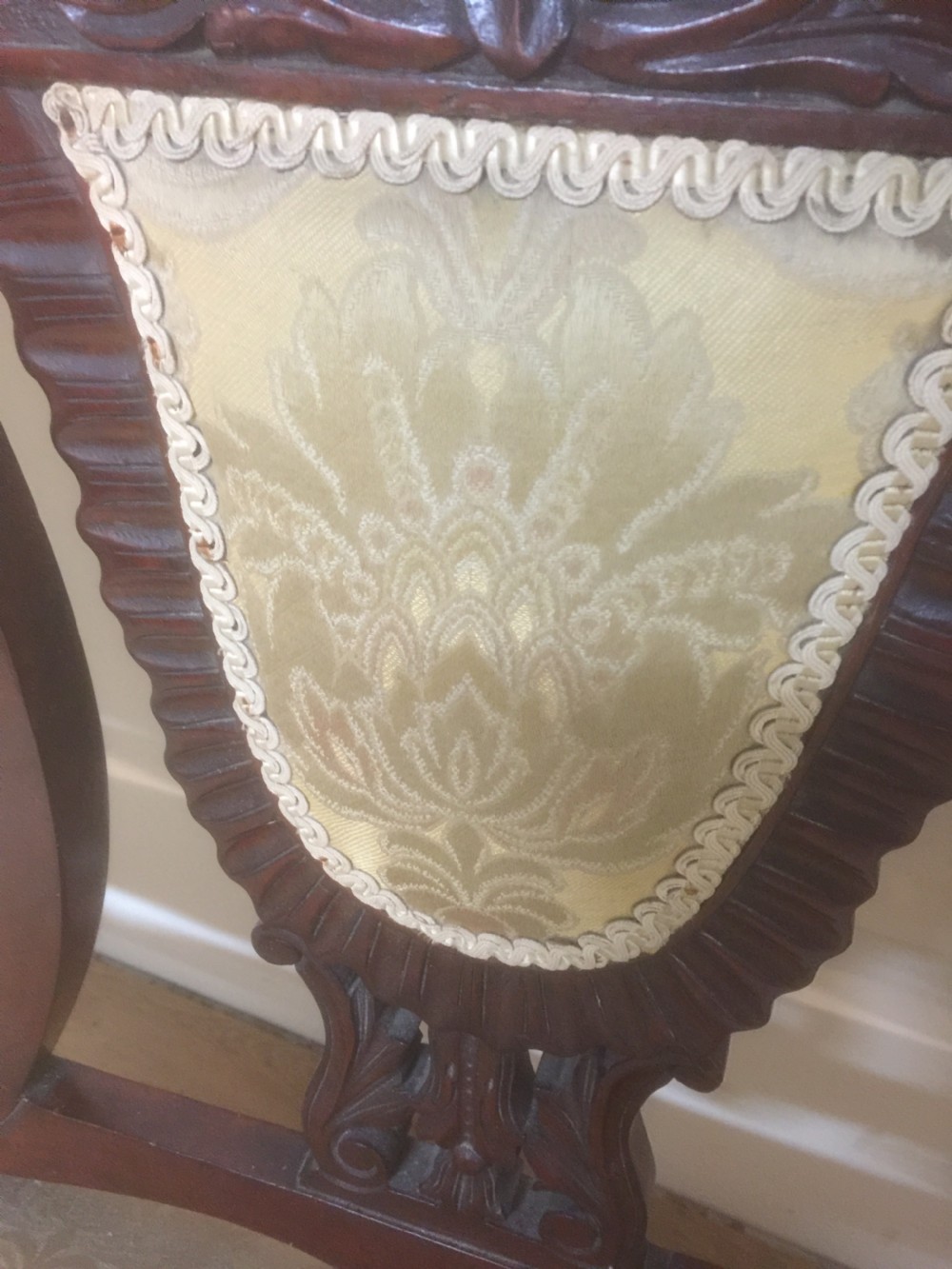 Victorian carved mahogany settee circa 1880 View X